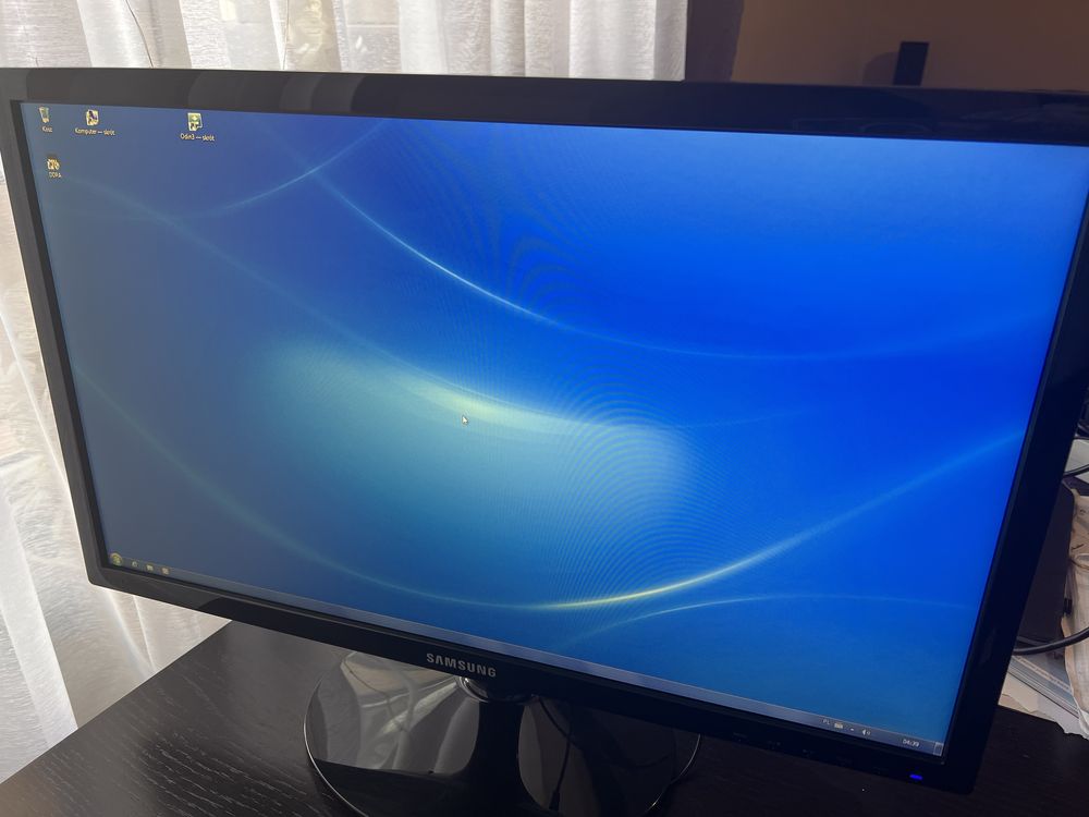 Samsung monitor 24”S24D330HSX