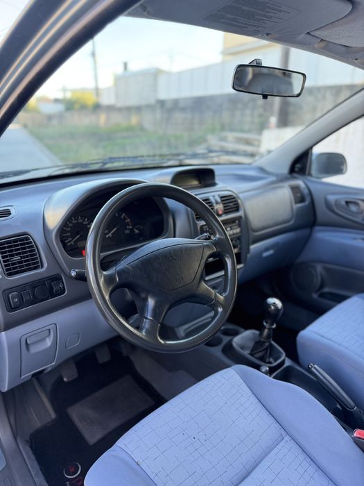Mitsubishi Space Star 2002 Impecável