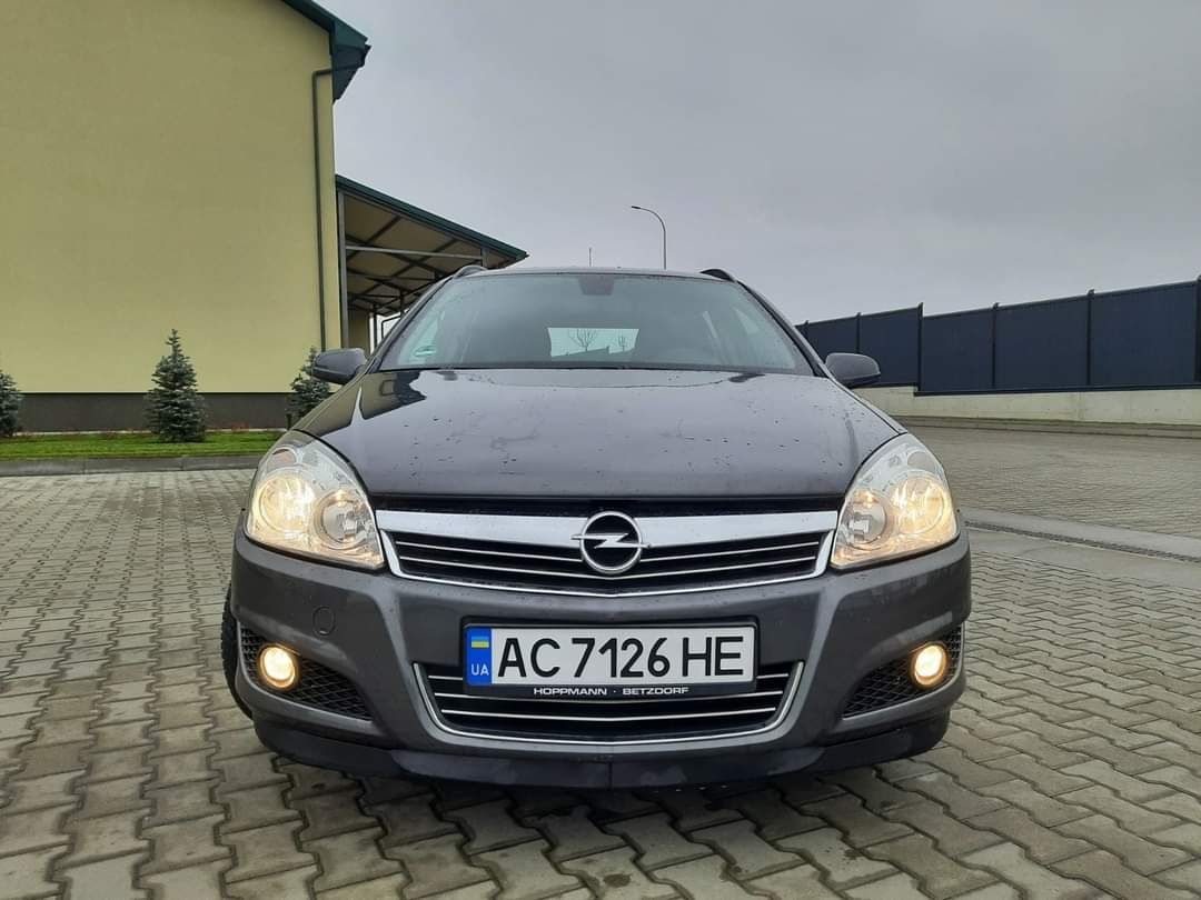 Продам Opel Astra H 2008