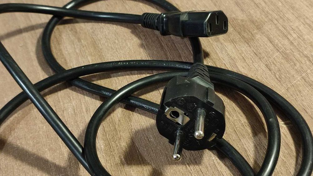 Kabel sieciowy  250 V