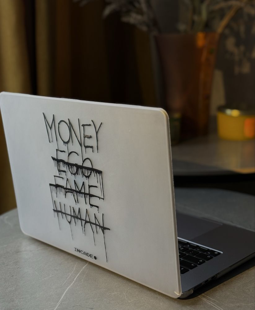 Macbook Air 15 2023 (M2 8/256) Space Grey + Чохол Накладка у Подарунок