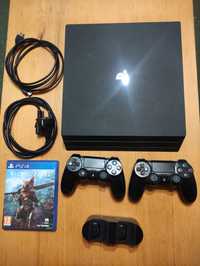 Sony PlayStation 4 PRO  1 TB Black + 2 джойстика,1 игра..