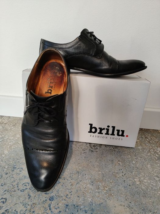 Buty wizytowe czarne skóra 40