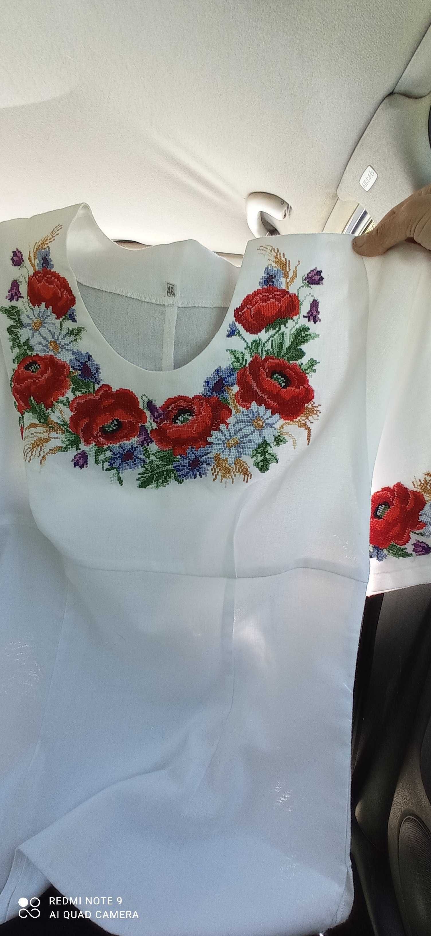 Вишиванки  - Блузи на льону