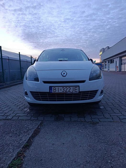 Renault grand scenic
