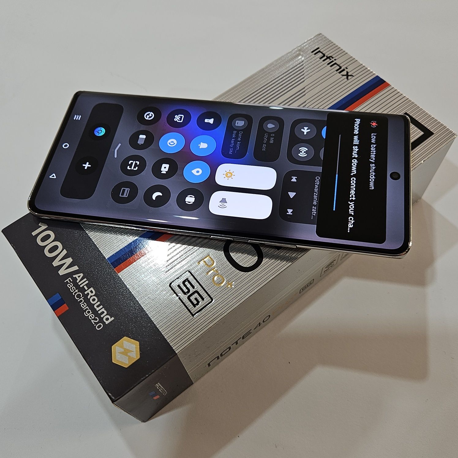 Infinix Note 40 Pro+ BMW Edition – 12/256 GB – Stan idealny