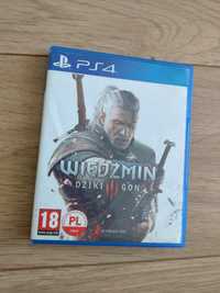 Pudełko PS4 Wiedźmin 3