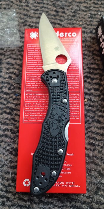 Spyderco Delica 4