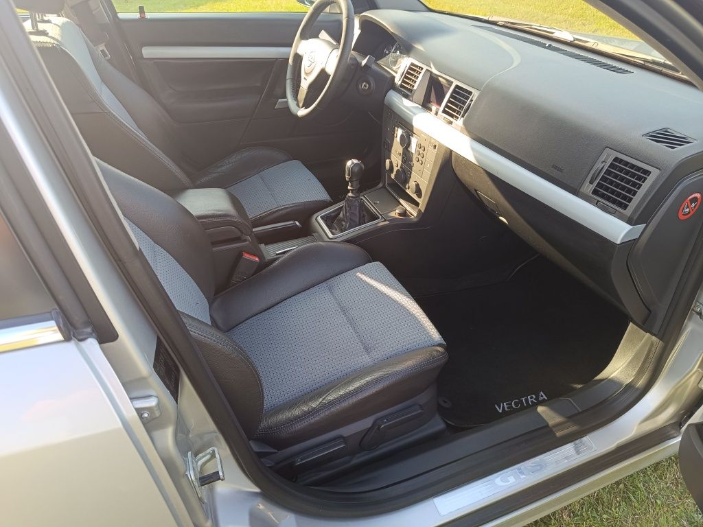 Opel Vectra GTS niski przebieg LPG