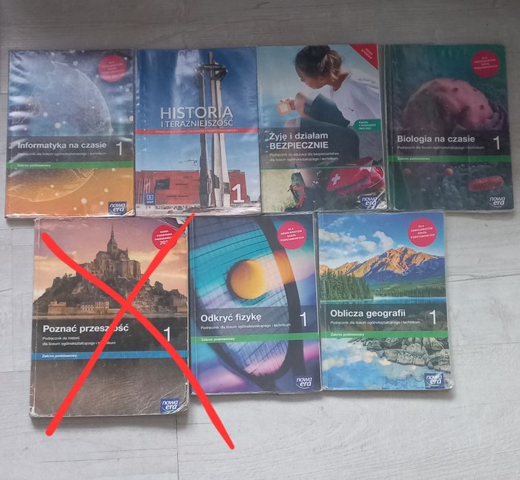 Zestaw książek do 1 technikum/liceum