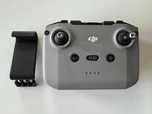 Kontroler DJI RC231 + etui Sunnylife + mocowanie tabletu