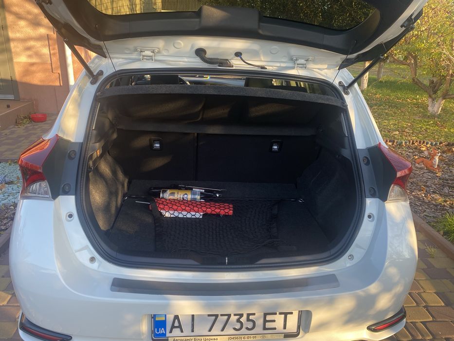 Toyota Auris 2016 р  газ/бензин