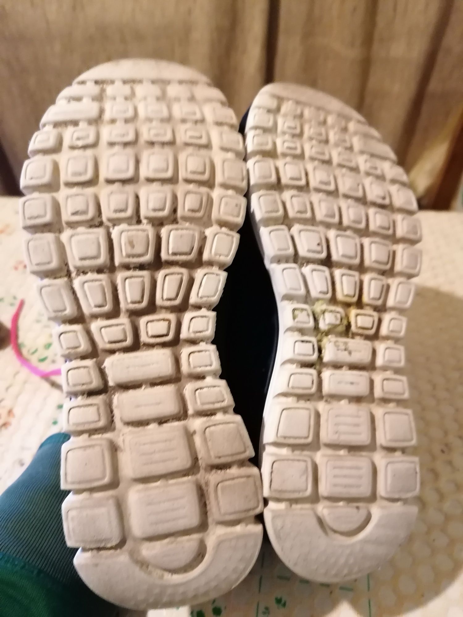 Женские кроссовки Skechers