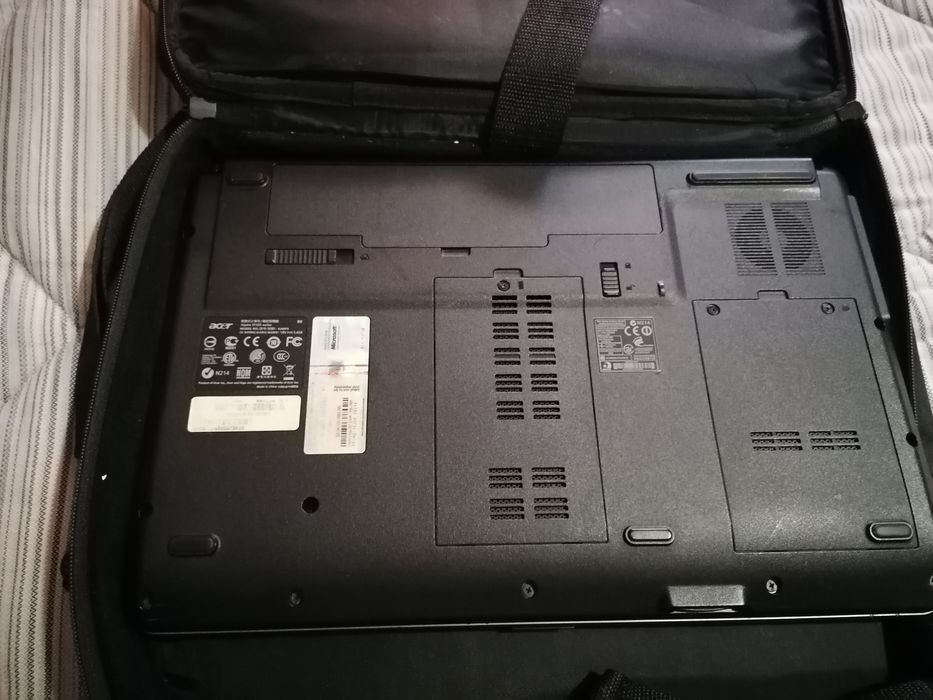 Portátil Acer aspire5732Z