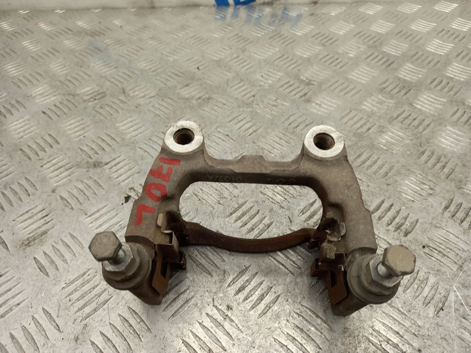 Скоба заднего суппорта левая 3AA615425B для Volkswagen Tiguan I 2007-2