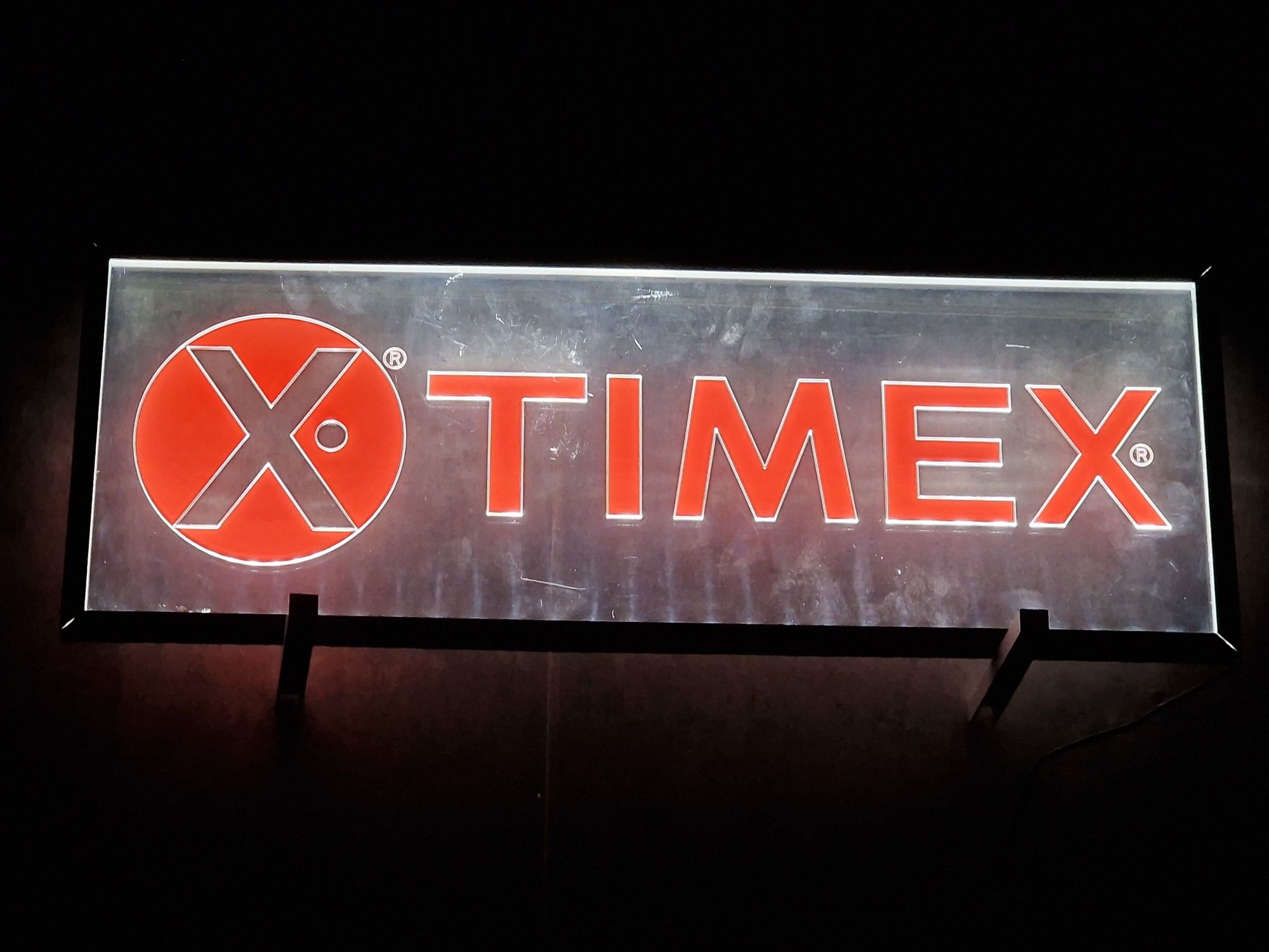 Kaseton świetlny Timex ,neon reklamowy Timex -gratka dla Kolekcjonerów