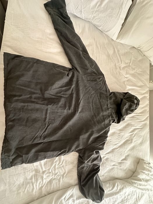 Casaco com capuz cinzento escuro-fecho frontal,bolsos, novo