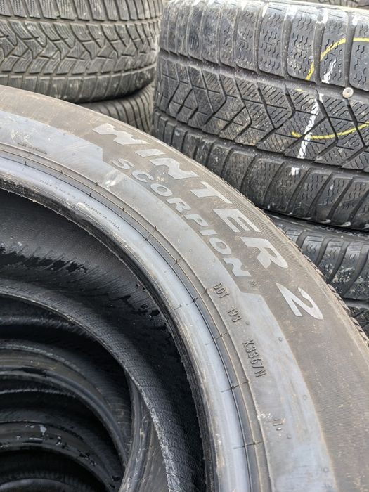 235/60R18 Pirelli 2022рік комплект