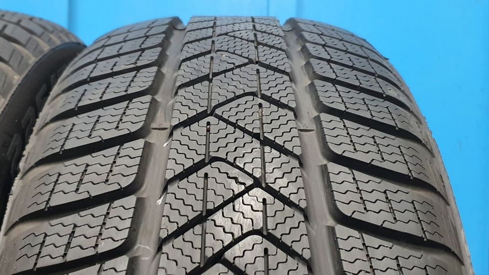 225/55 R18 Markowe opony zimowe Pirelli ! Rok 2020