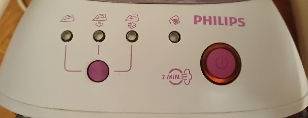 Ferro com caldeira Philips GC 7330