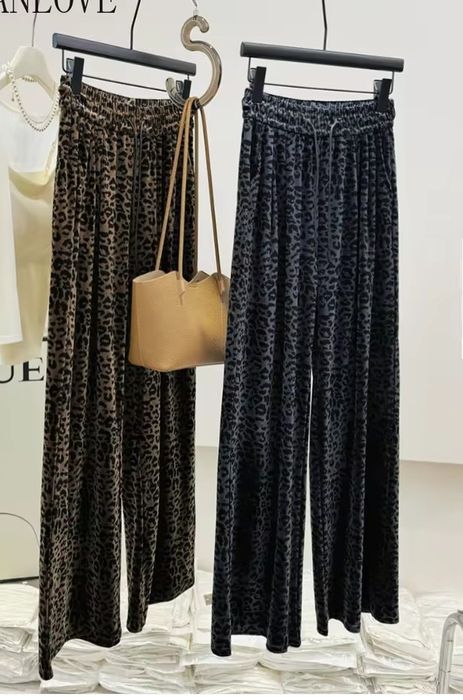 Велюрові прогулянкові штани- палаццо брюки жіночі леопардові M-6XL