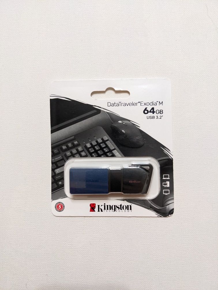 Флешка 64 gb Kingston usb 3.2