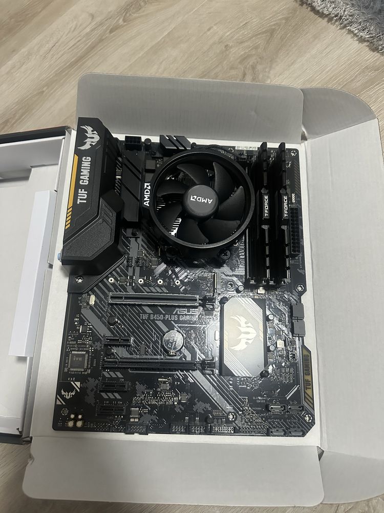 Bundle* ryzen 5 2600, 16gb ram, motherboard b450