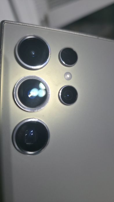 Samsung Galaxy s 24 ultra