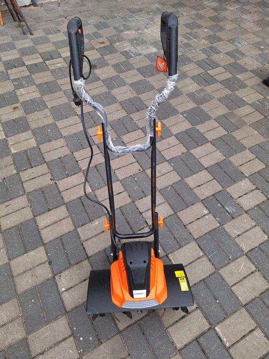 Glebogryzarka elektryczna 1500W 45CM WR8025