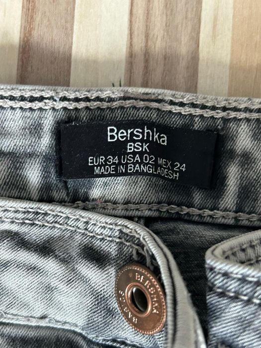 Jeansy skinny bershka 34