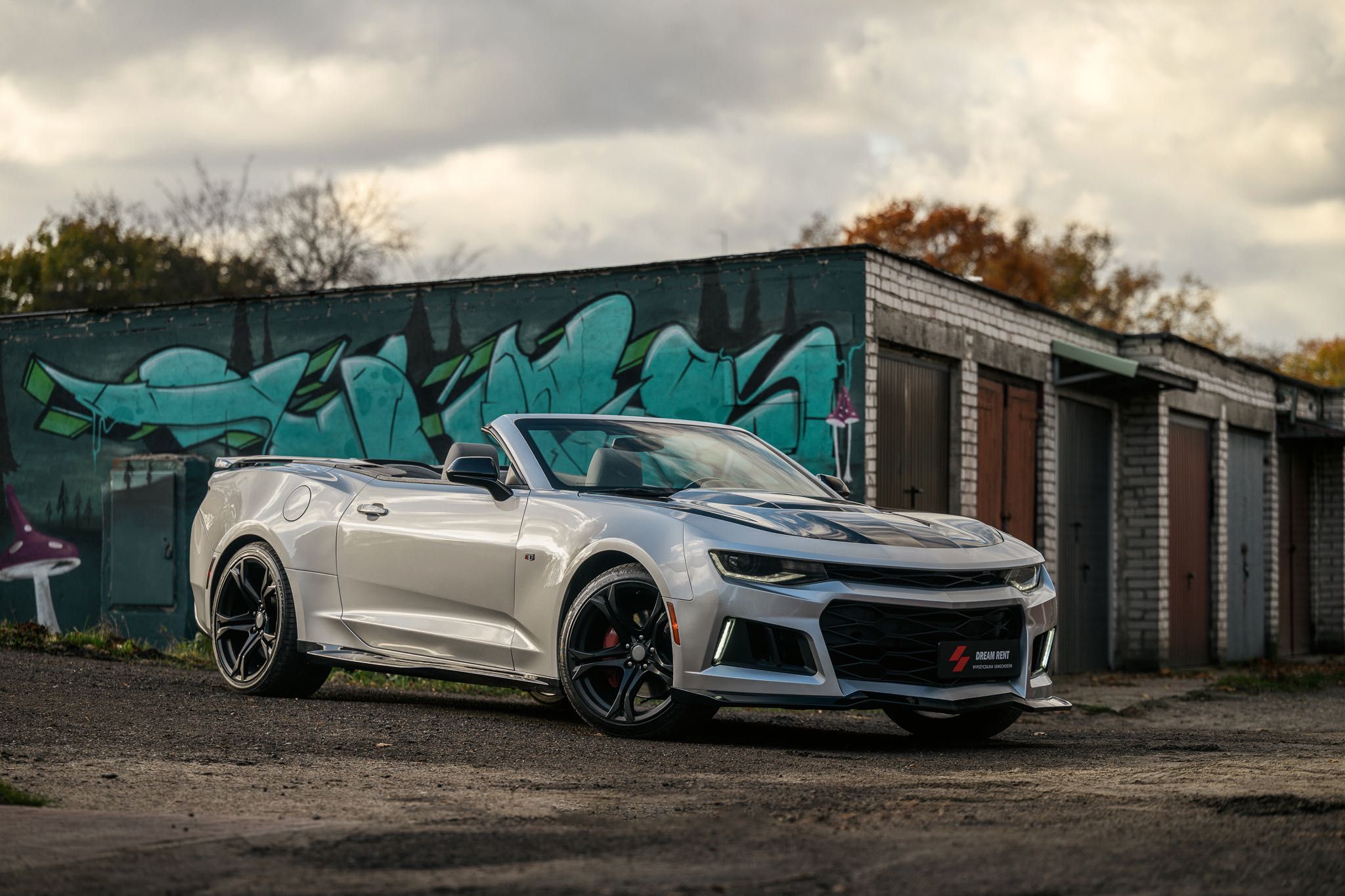 Wynajem wypożyczalnia Camaro 6.2L V8 Cabrio ZL1 Body Kit