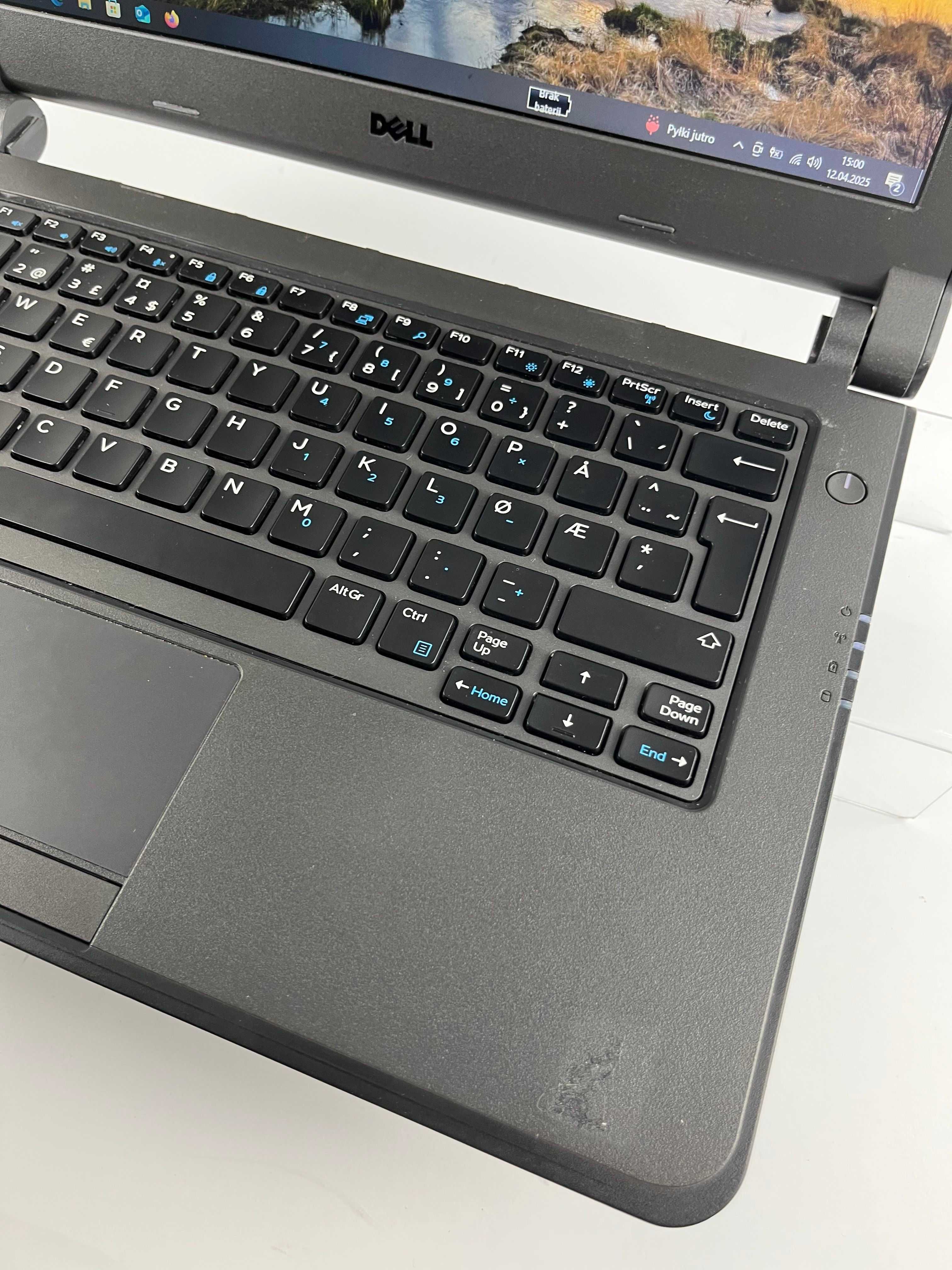 Laptop Dell Latitude 3350 13,3" Intel Core i3 4 GB / 128 GB SSD W10