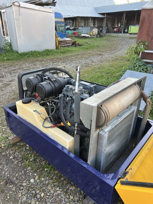 Компресор дизельний CompAir C 30