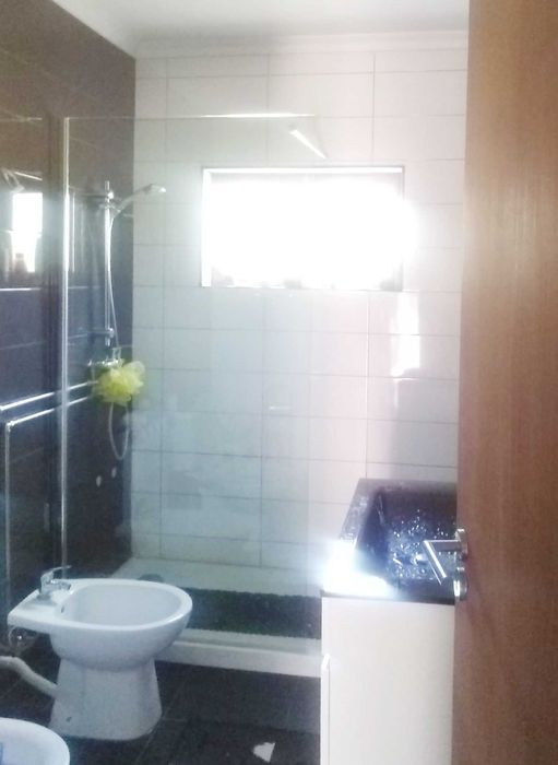 Moradia T2+1 Remodelada - Agilde/Felgueiras/Lixa  - 75mt2 750Euros