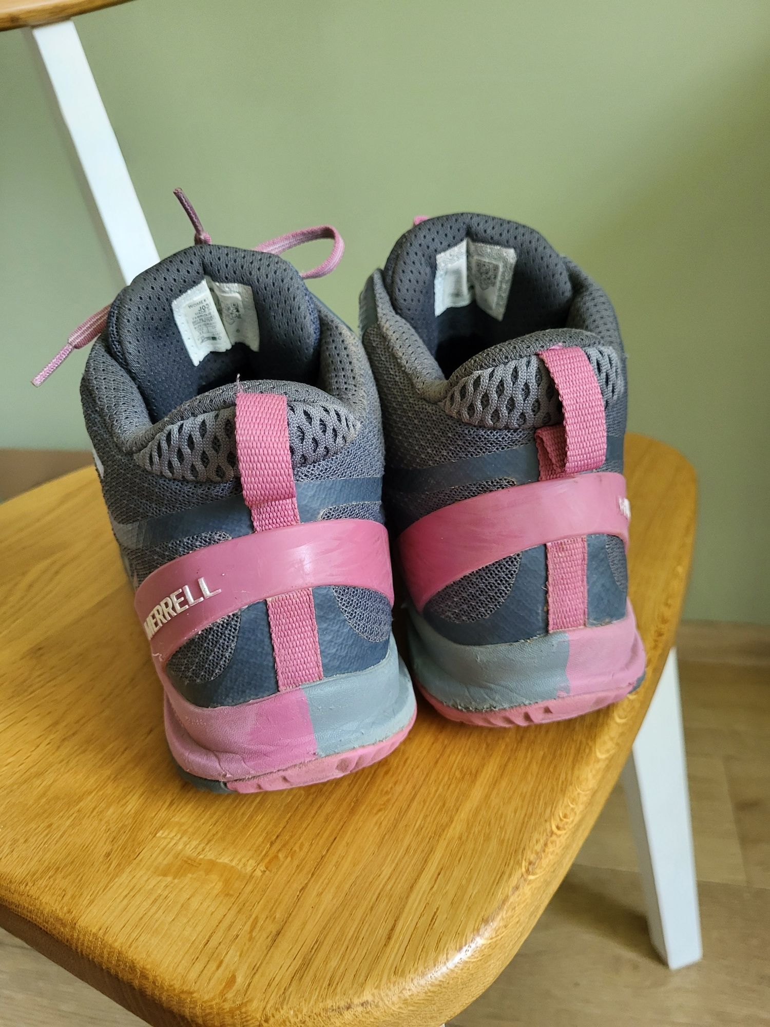 Трекінгові черевики Merrell