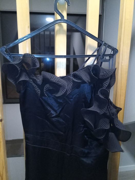 Macacão com folhos Zara