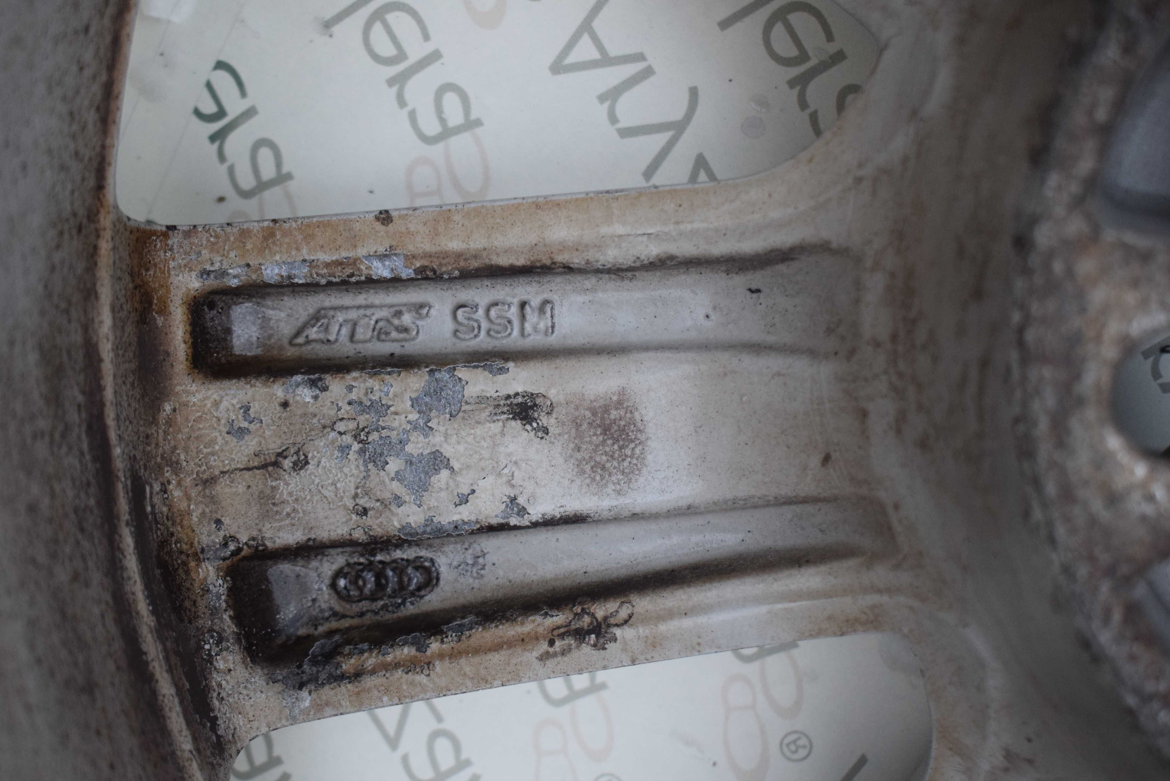 felga aluminiowa AUDI A4 B8 A5 8T. 7.5J 17'' ET45. 8K0.601025B