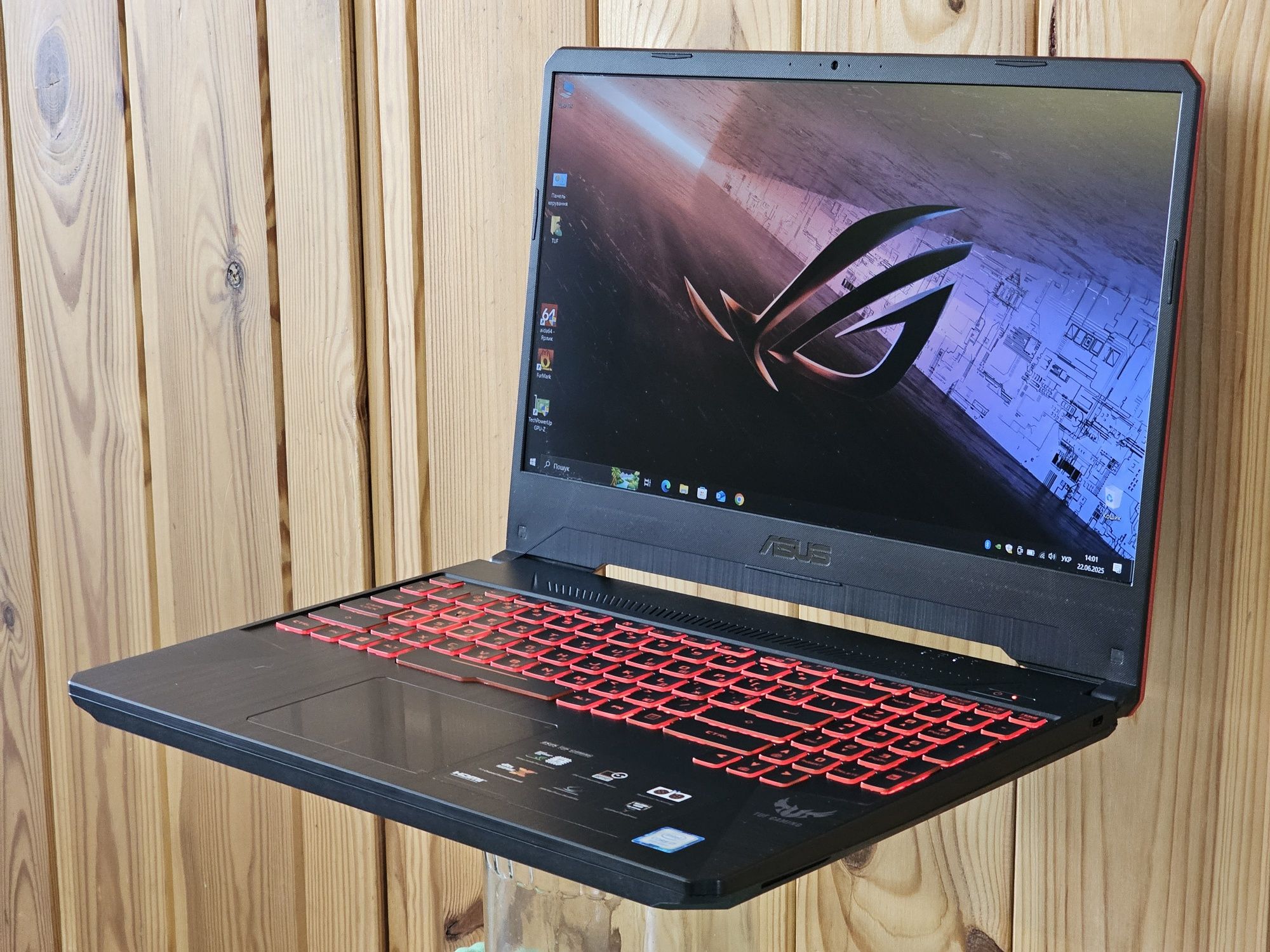 Asus TUF 15.6"/i7 8750H/GTX 1050/ RAM 16GB/SSD 256/HDD 750GB