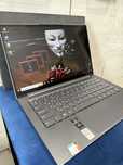 Ноутбук Lenovo Yoga Slim 7. 14 дюймів. 4к екран.