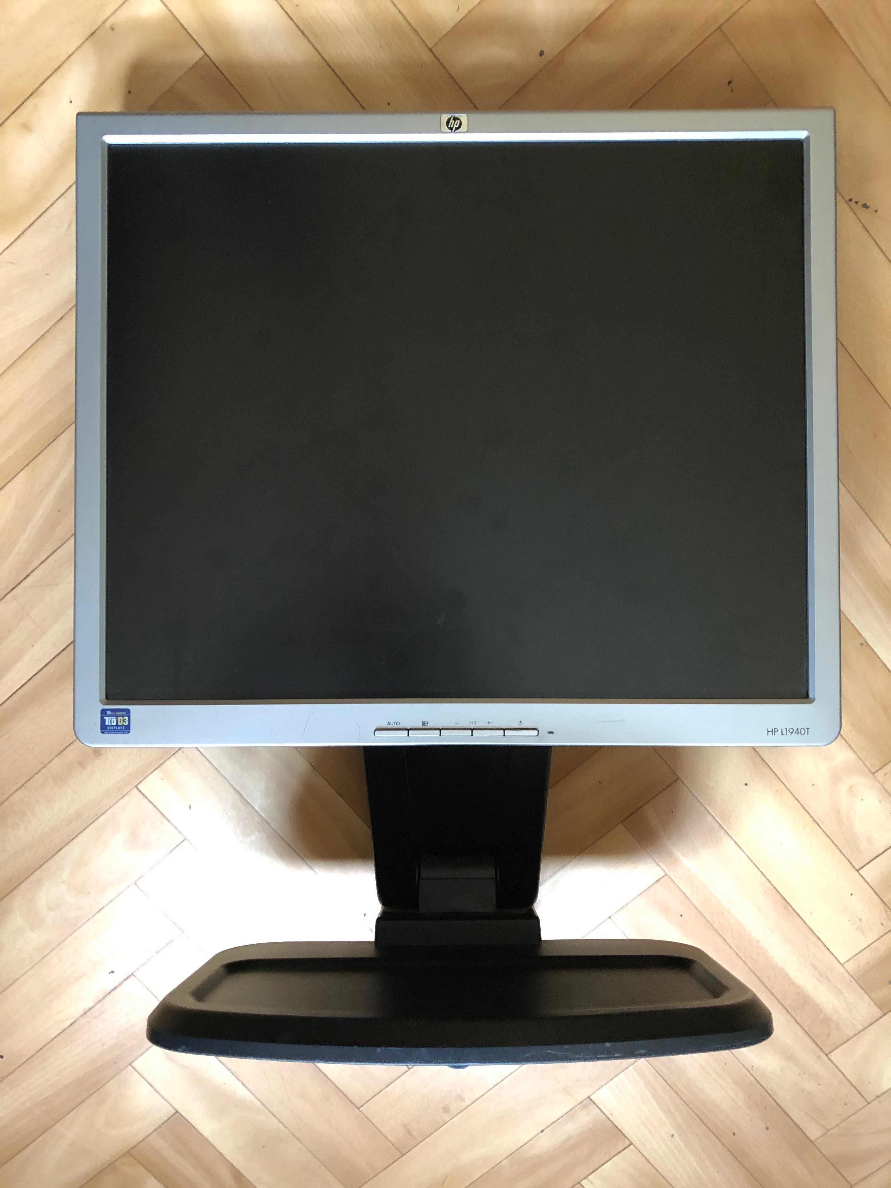 Monitor HP L1940T 19''  lcd  ekran 30x38 cm