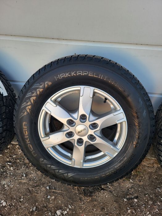 Alufelgi koła sprinter 6x130 235/65r16c alutec nokian zimowe z kolcami