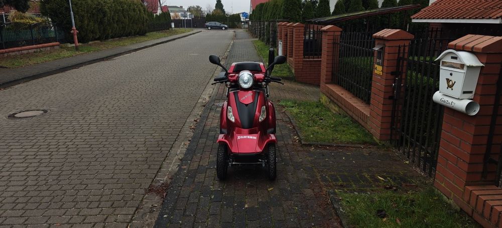 Skuter elektryczny inwalidzki