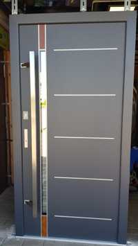 Drzwi wejściowe Wikęd Termo Prestige LUX antracyt od ręki aluminiowe