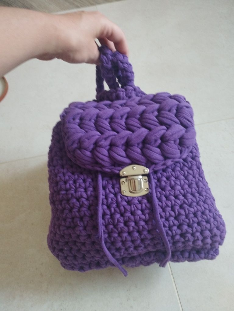 Piękny pleciony makramowy boho plecak