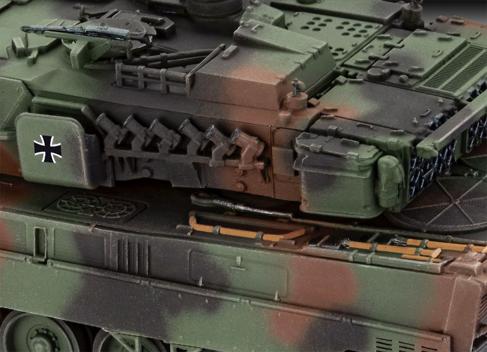 POJAZD model 1/72 czołg LEOPARD 2 A7V Revell 03355