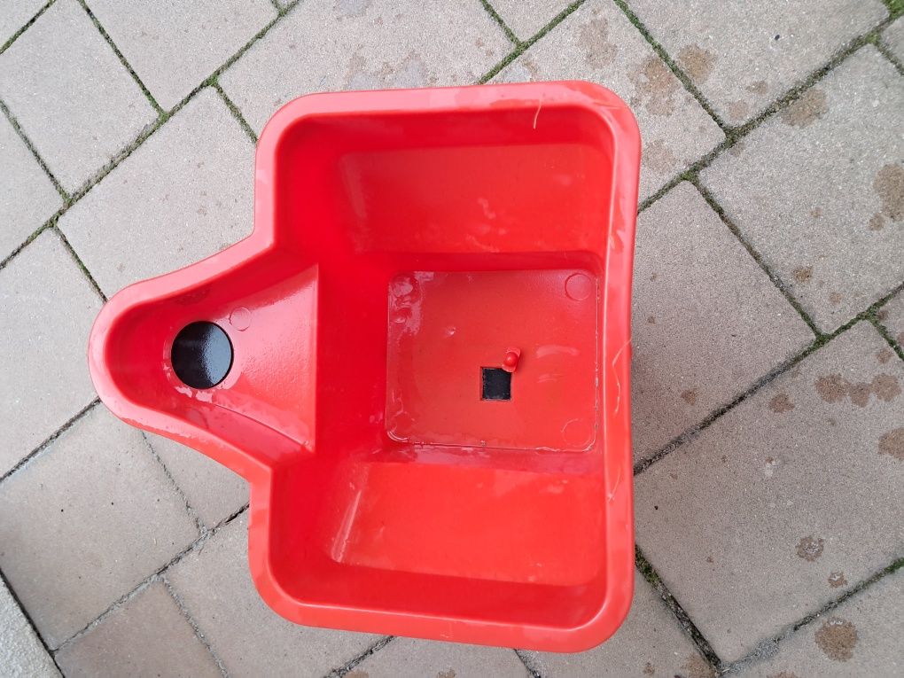 Siewnik ręczny ogrodowy