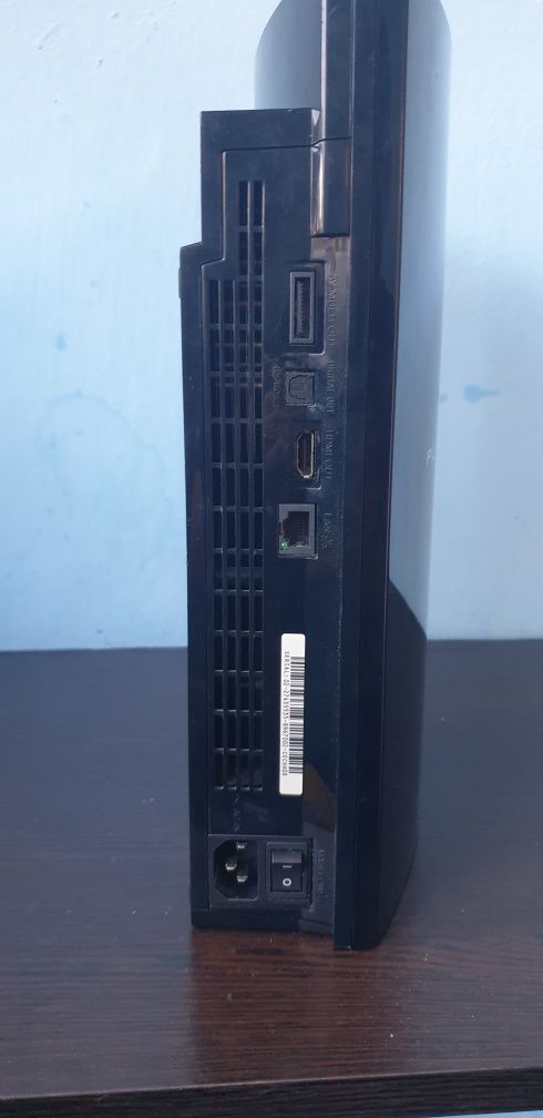 Продам PlayStation 3