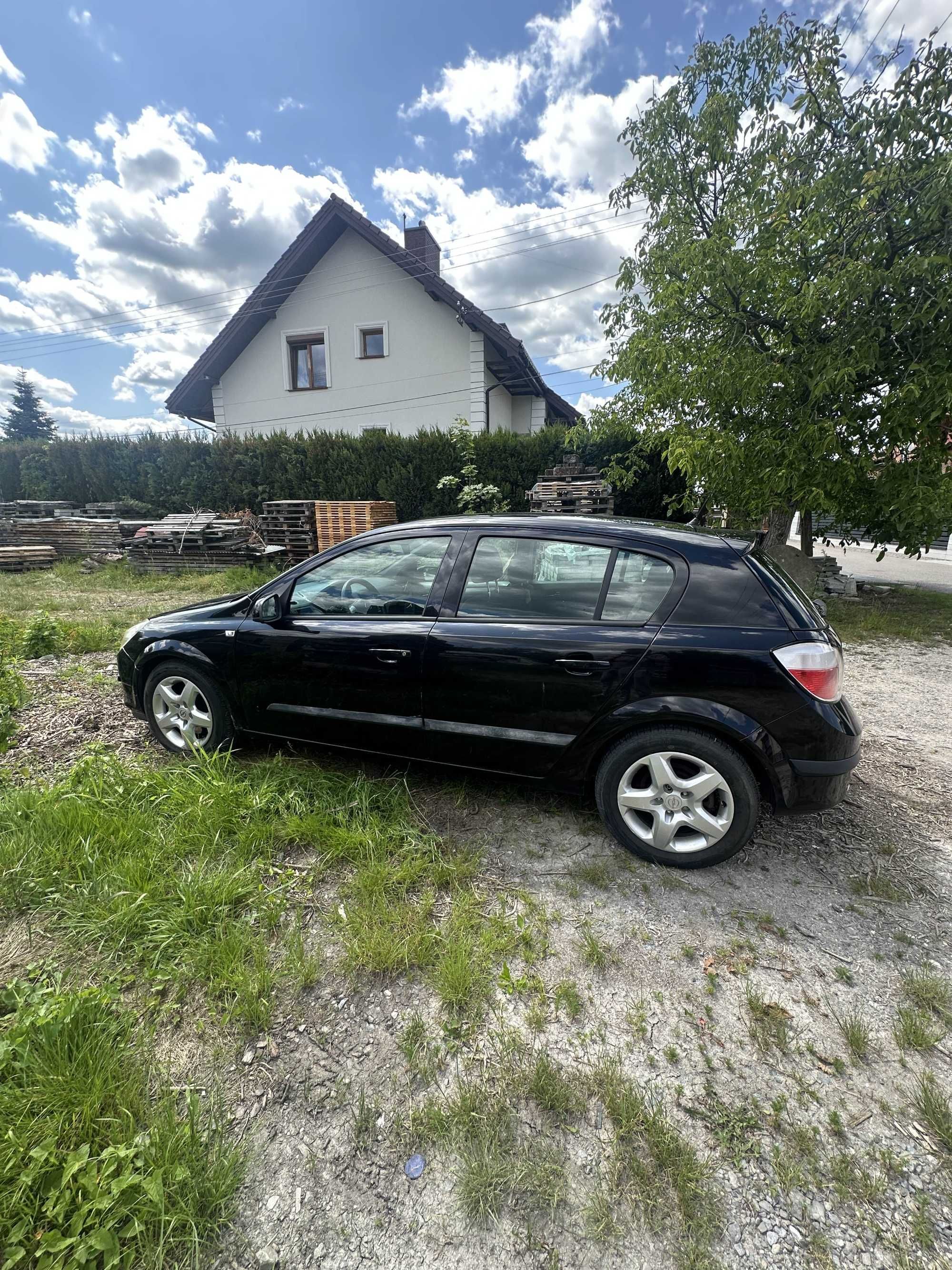 Opel Astra H 2004 2.0 Turbo + LPG