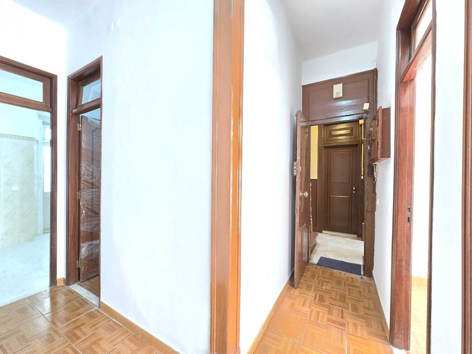 Apartamento T3+1 à venda em Lisboa