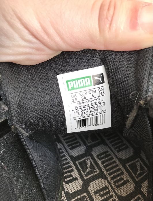 Sapatilhas pretas (Puma, tamanho 36)